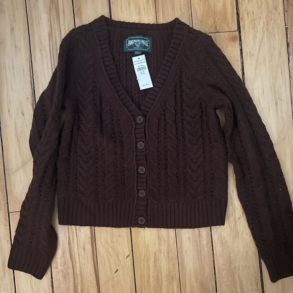 knit brown sweater never worn with tags - Picture 1 of 3